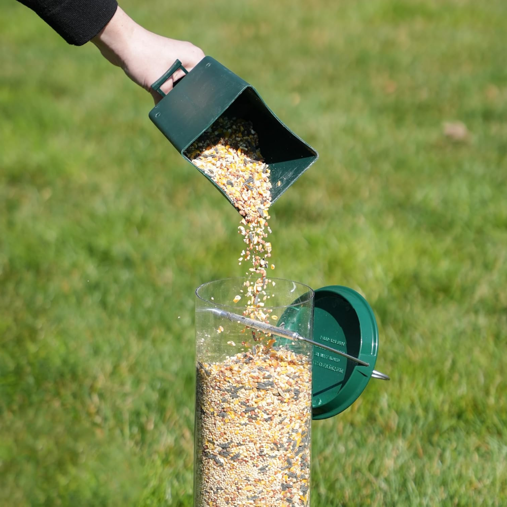 Mangiatoia per uccelli in metallo anti-scoiattolo sospesa da esterno per giardino, a tubo