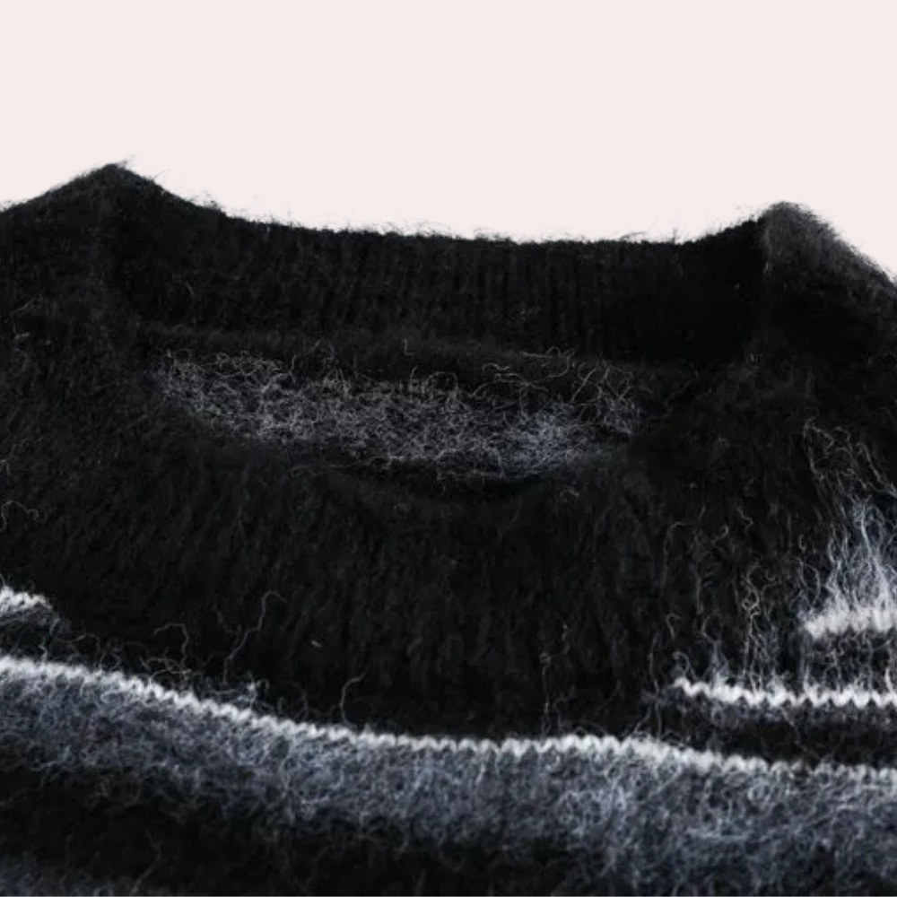 Maglione a righe da uomo: stile disinvolto e vestibilità comoda e confortevole
