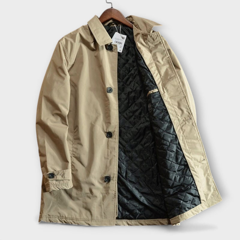 Trench classico da uomo per uno stile disinvolto
