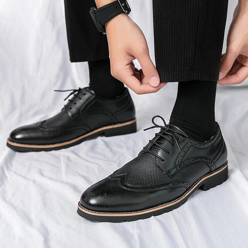 Scarpe eleganti brogue classiche in pelle da uomo