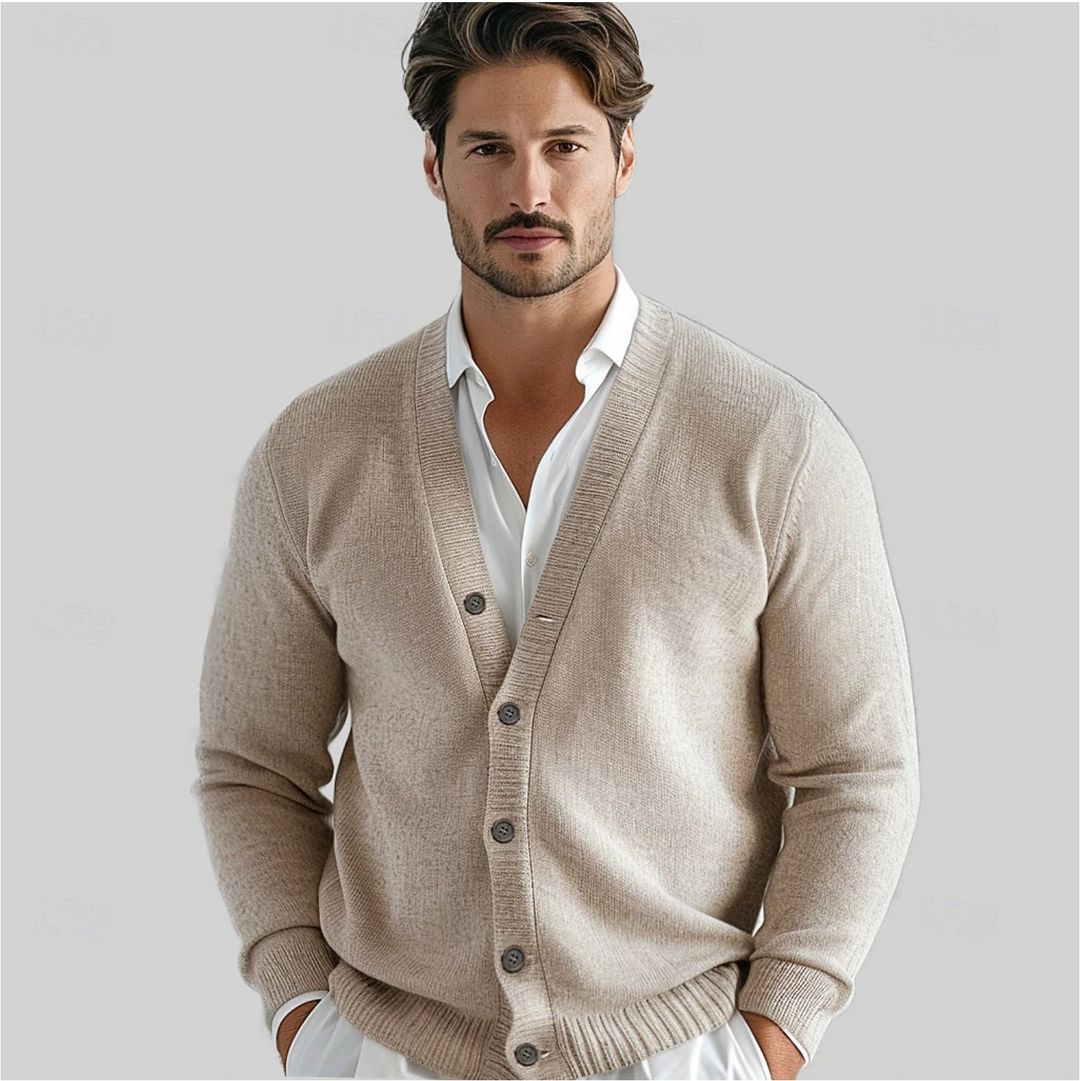 Cardigan classico da uomo con bottoni per uno stile versatile