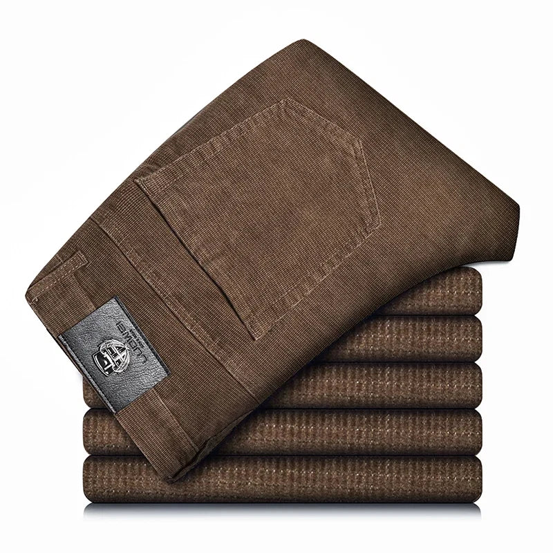 Pantaloni classici da uomo in velluto a coste elasticizzati per uno stile casual elegante