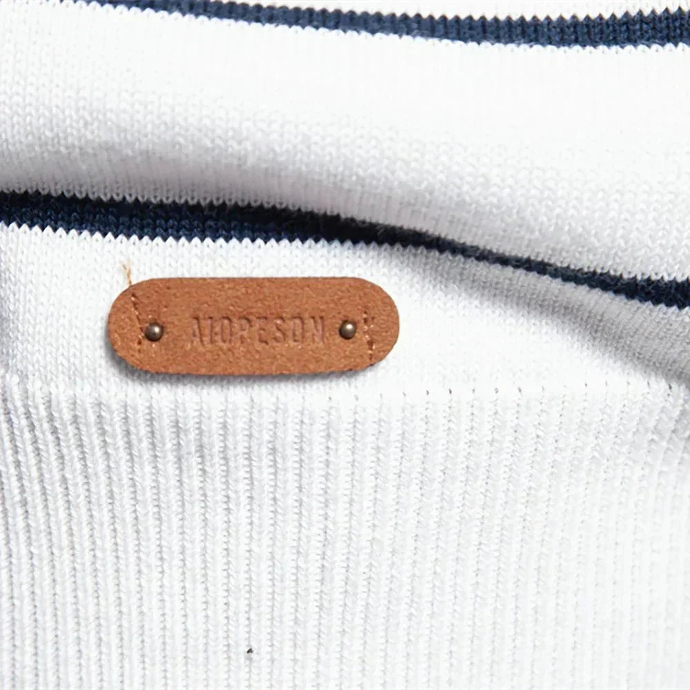 Maglione pullover classico a righe da uomo