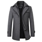 Trench classico da uomo per uno stile invernale elegante
