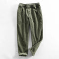Comodi pantaloni in velluto a coste da uomo