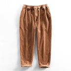 Comodi pantaloni in velluto a coste da uomo