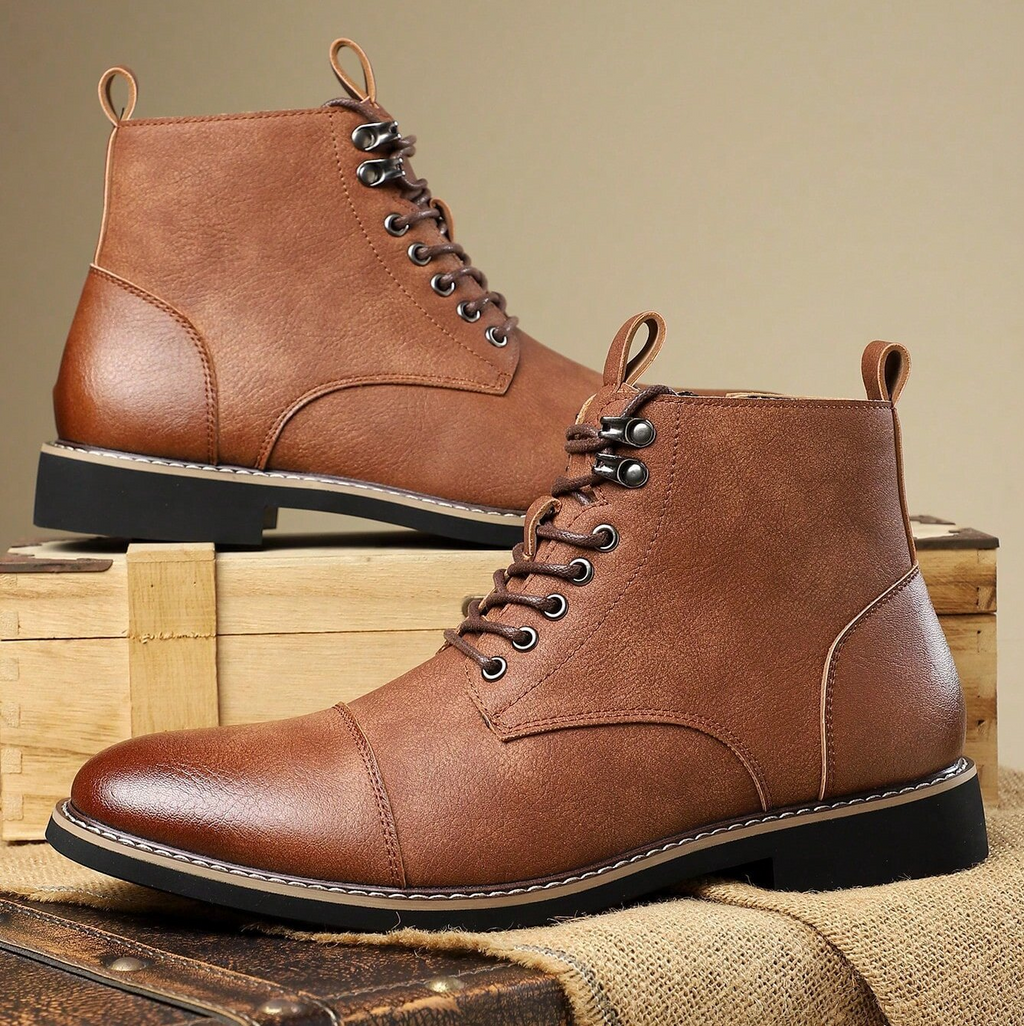 Stivali resistenti per tutti i terreni da uomo per comfort e stile