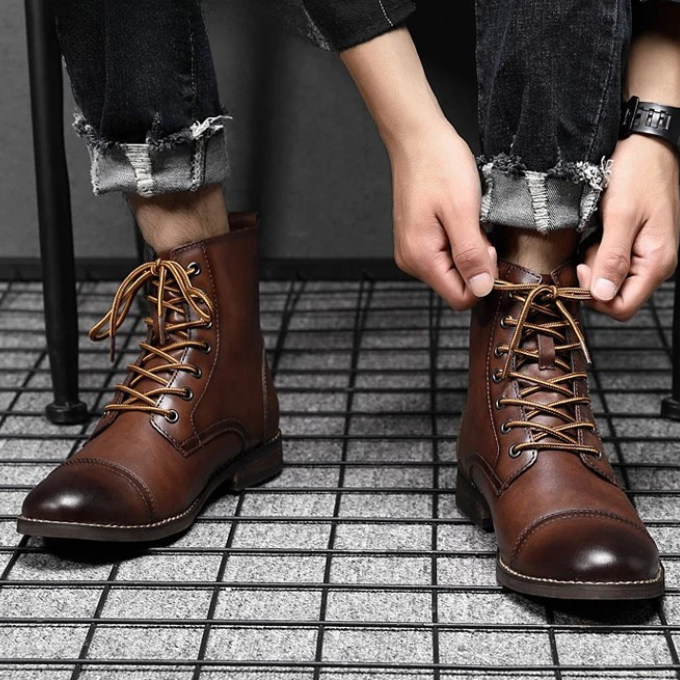 Stivali in pelle vintage Easton da uomo