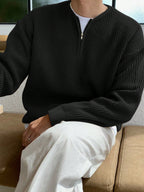 Maglione rilassato da uomo con mezza zip a righe per un comfort moderno