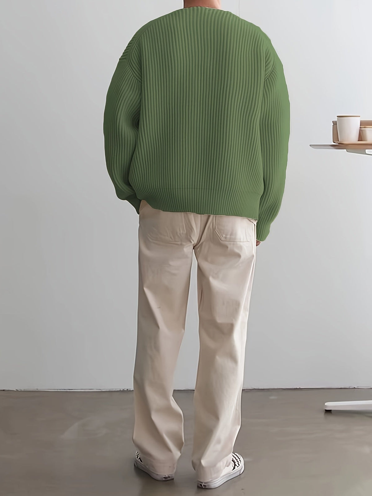 Maglione rilassato da uomo con mezza zip a righe per un comfort moderno