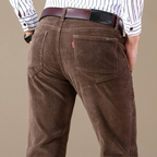 Pantaloni da uomo in velluto a coste elasticizzati per un comfort che dura tutto il giorno