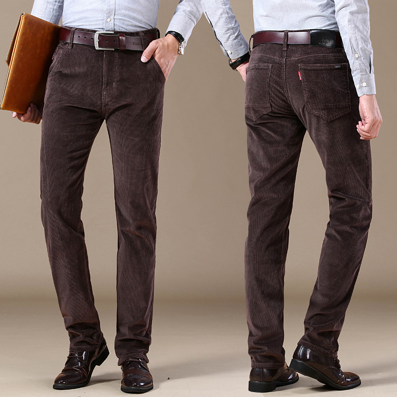 Pantaloni da uomo in velluto a coste elasticizzati per un comfort che dura tutto il giorno