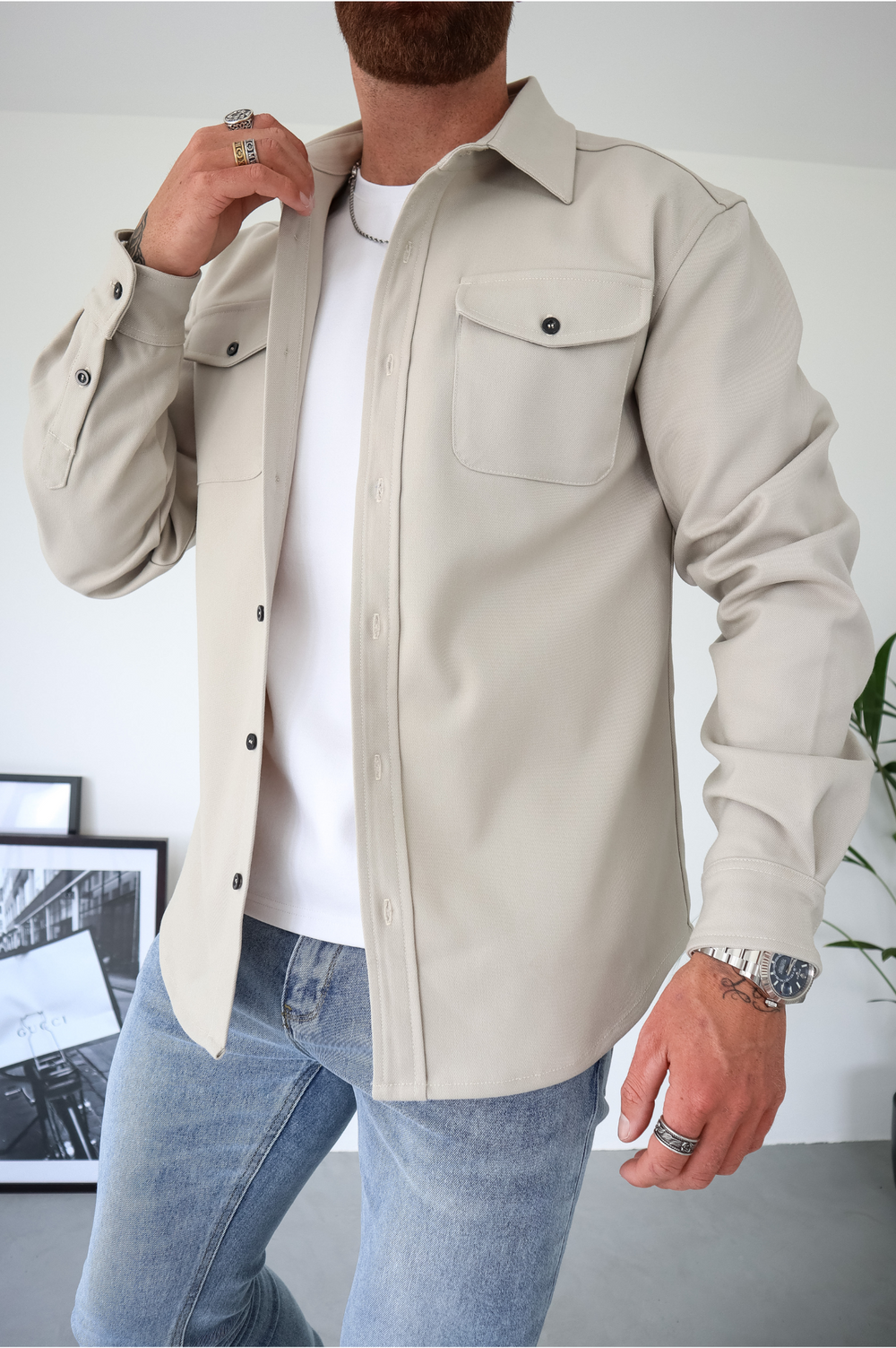 Giacca overshirt versatile da uomo con bottoni e tasche sul petto