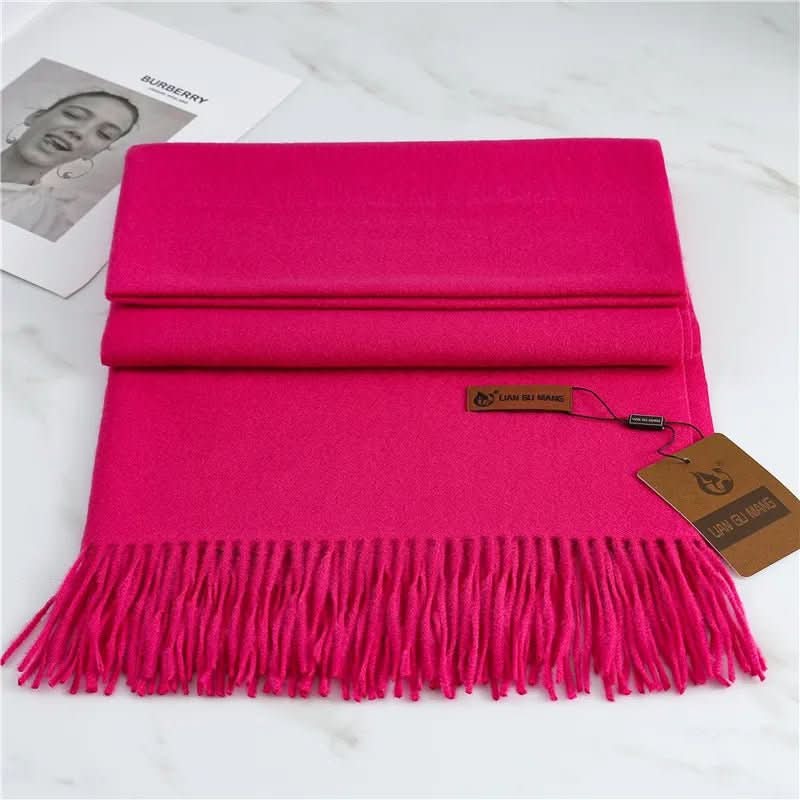 Sciarpa in cashmere con nappe per calore ed eleganza