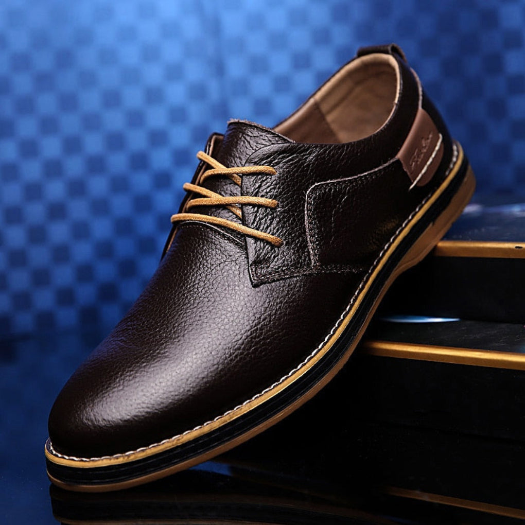 Scarpe eleganti in pelle impermeabili da uomo