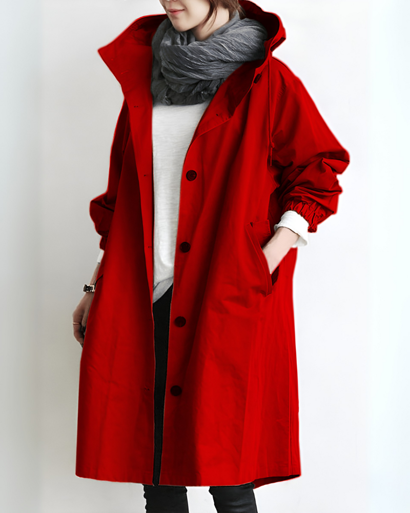Trench comodo con cappuccio