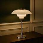 Lampada da tavolo nordica in vetro con luce calda d'ambiente