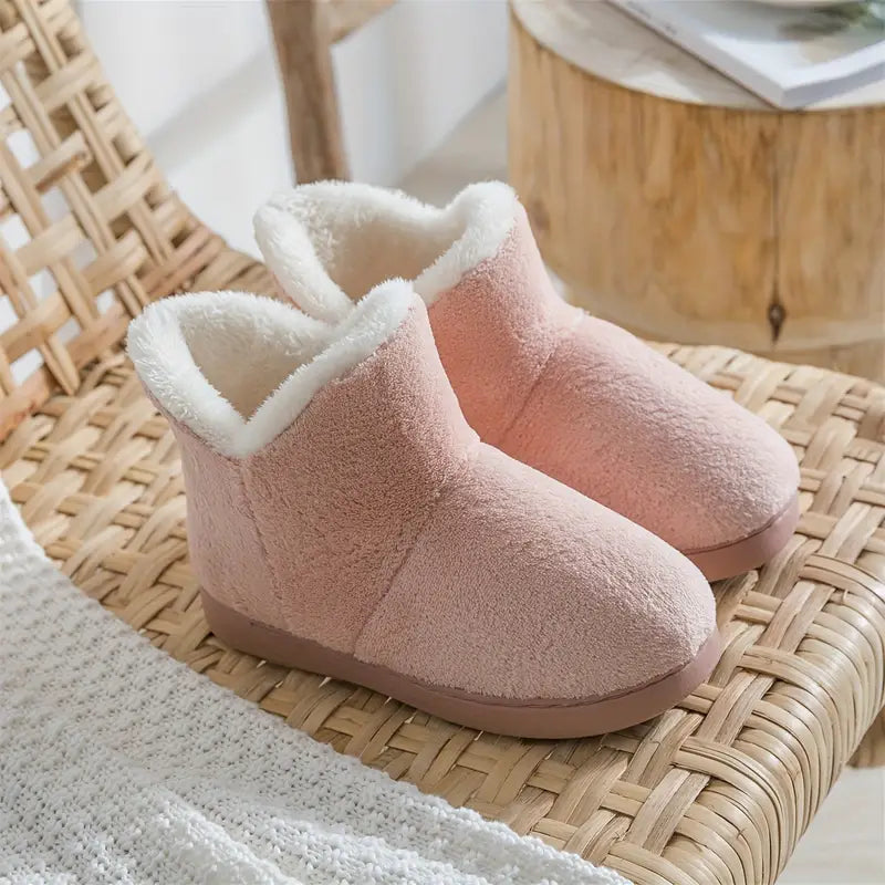 Pantofole tipo stivaletti caldi da donna per casa