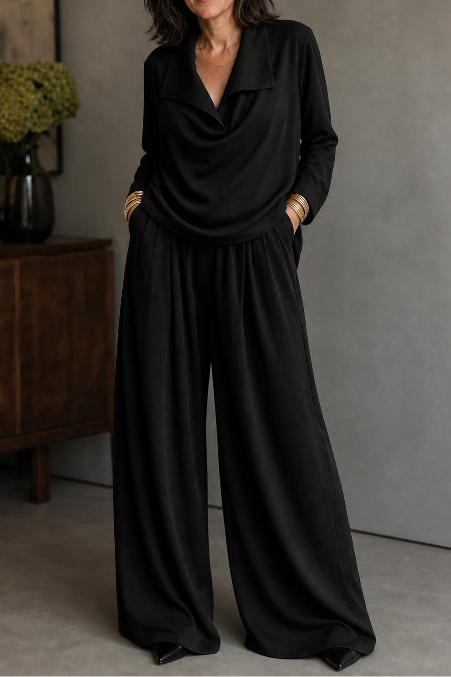 Set con top e pantaloni drappeggiati in maglia a coste
