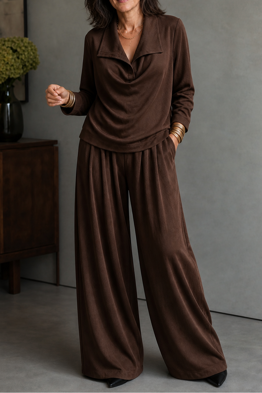 Set con top e pantaloni drappeggiati in maglia a coste
