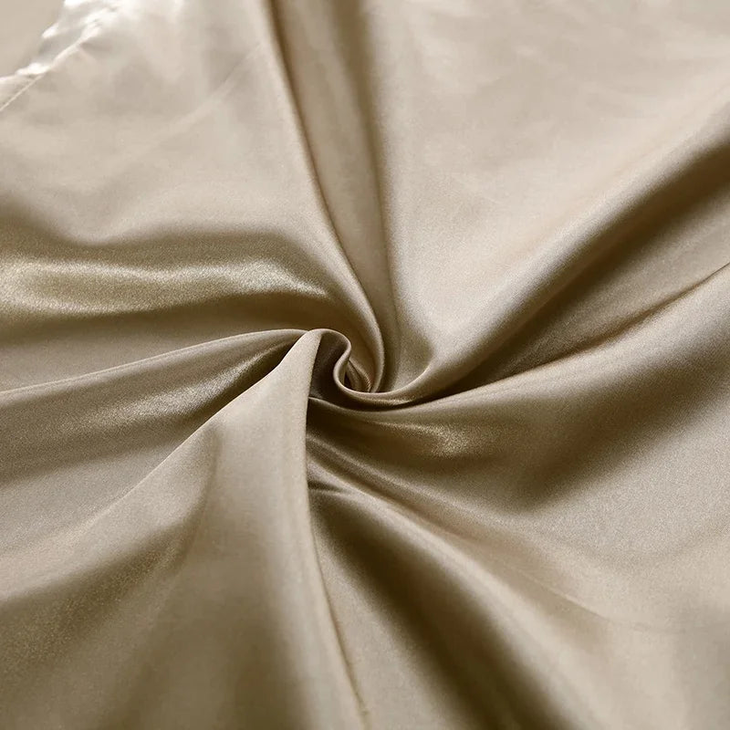 Set di biancheria da letto in raso di seta di lusso - SilkElegance