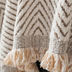 Coperta per divano con motivo a spina di pesce e bordi sfrangiati decorativi