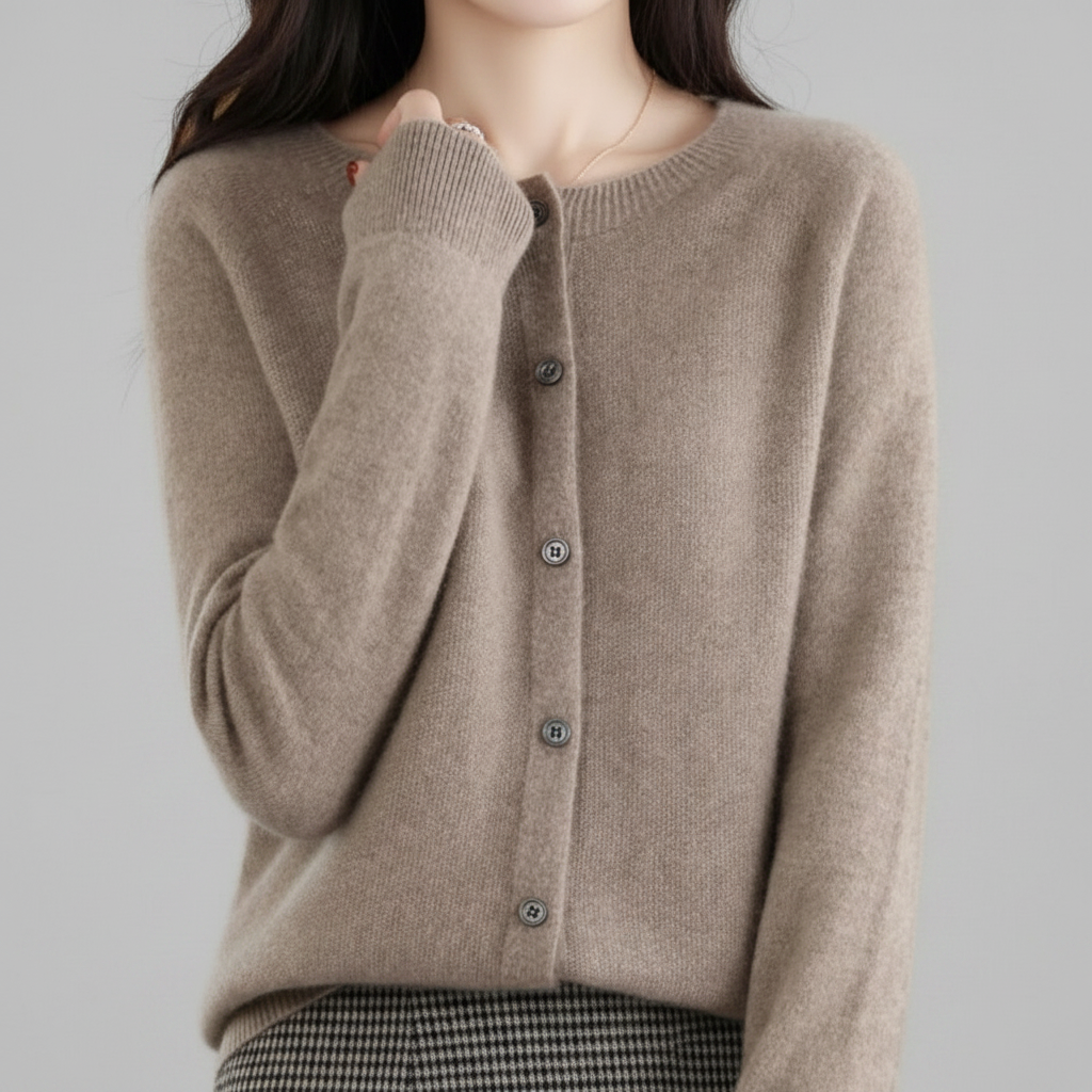 Cardigan da donna in maglia con bottoni — maglione a maniche lunghe con apertura frontale