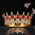 Corona da donna con eleganti pietre preziose