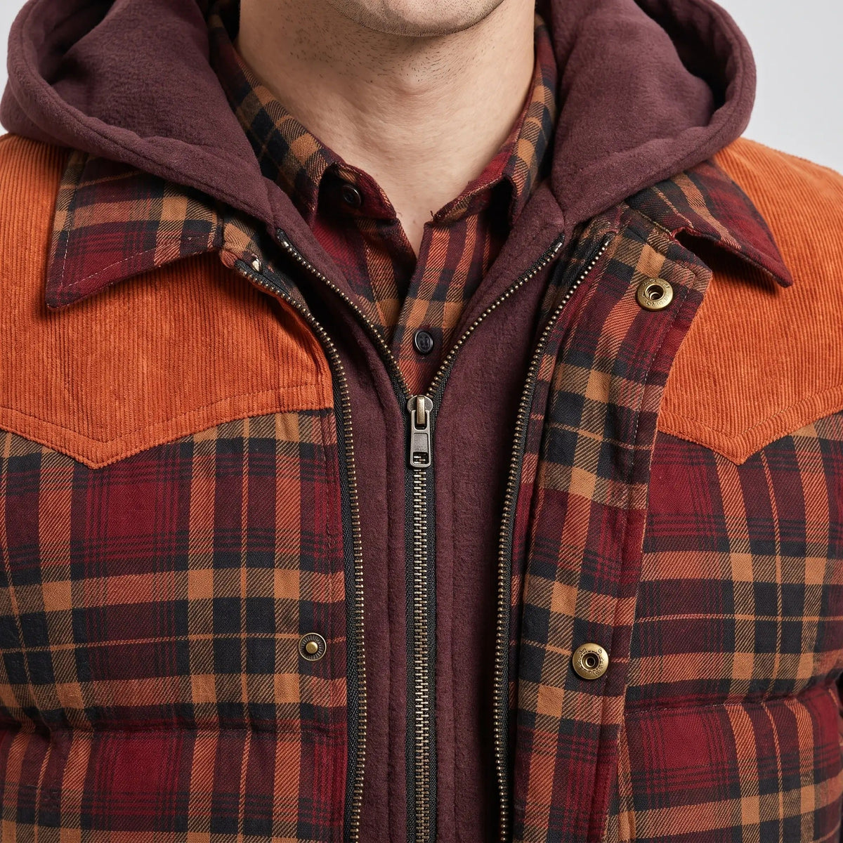 Gilet da uomo imbottito con cappuccio a quadri tartan