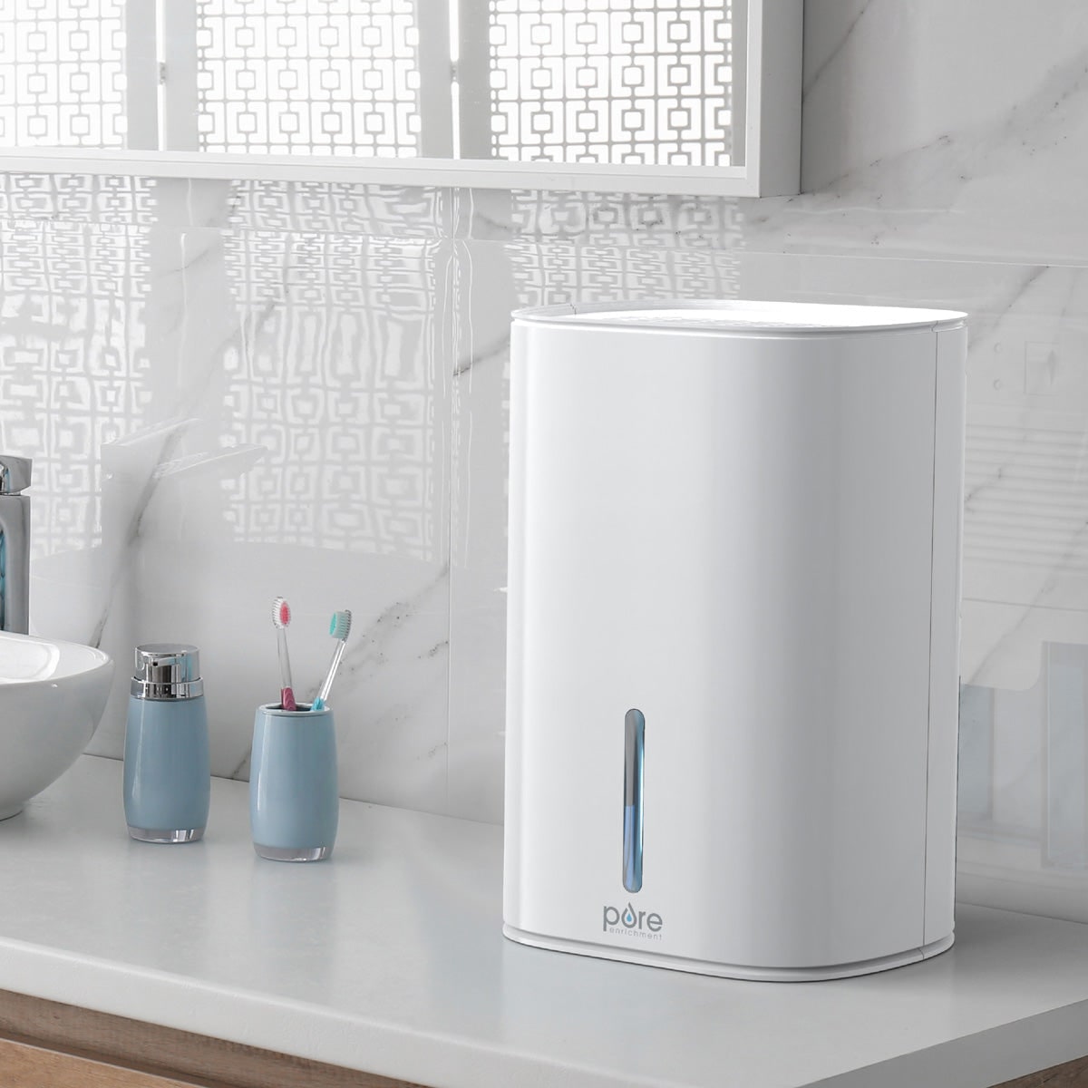 Mini deumidificatore portatile per bagno, cantina e piccoli ambienti con serbatoio rimovibile