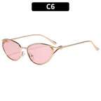 Occhiali da sole cat-eye eleganti con dettagli in metallo premium