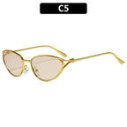 Occhiali da sole cat-eye eleganti con dettagli in metallo premium