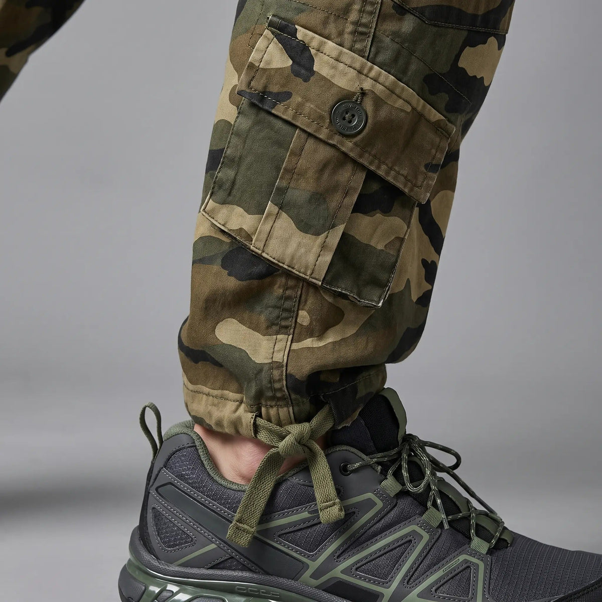 Pantaloni cargo mimetici da uomo - Pantaloni combat - 8 tasche vestibilità comoda