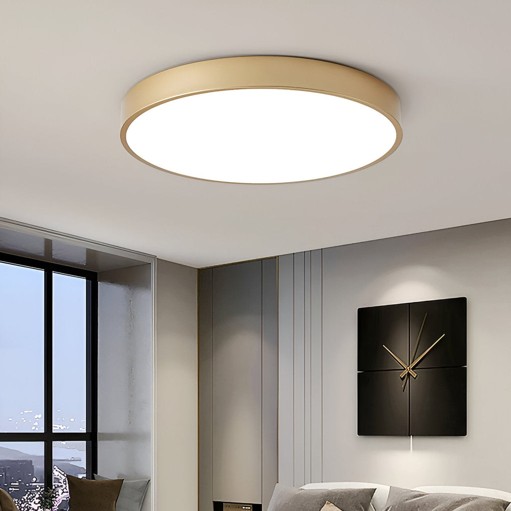 Plafoniera rotonda moderna con cornice sottile