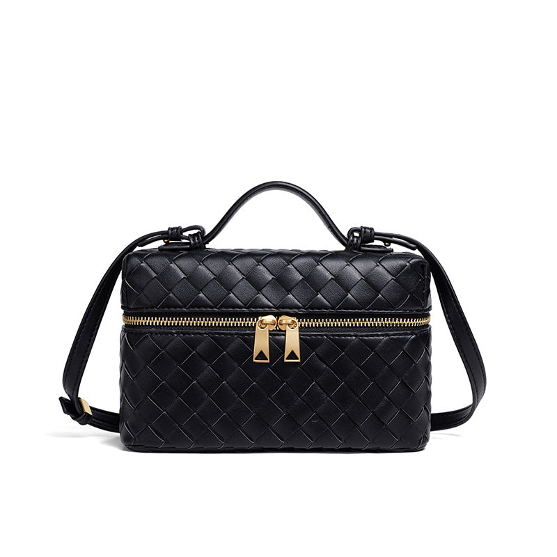 Pochette cosmetica in pelle intrecciata