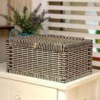 Scatola portaoggetti in rattan