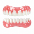 Set di dentiera in silicone flessibile con arcate superiore e inferiore separate per adulti