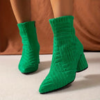 Stivaletti da donna con tacco largo: eleganti e comodi