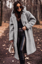 Elegante cappotto Teddy lungo con cappuccio