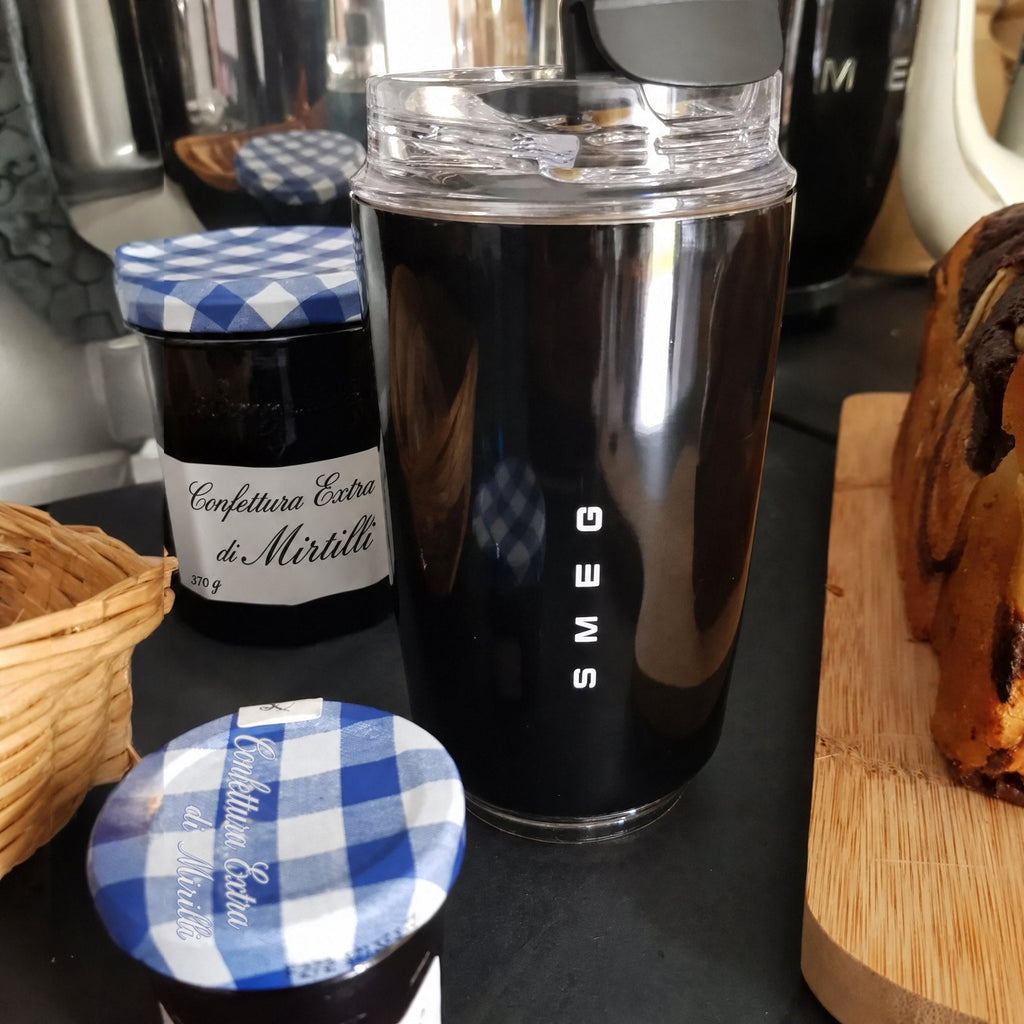 LuxeTherm | Tazza Termica Elegante in Acciaio Inox – Bicchiere Isotermico Riutilizzabile da 300 ml per Bevande Fredde e 