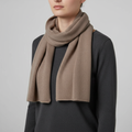 Sciarpa unisex in misto cashmere lavorata a maglia