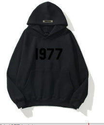 Felpa streetwear unisex con maniche raglan e stampa 1977