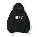 Felpa streetwear unisex con maniche raglan e stampa 1977