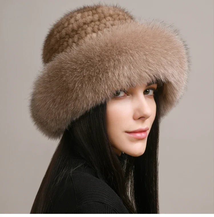 Cappello in vera pelliccia di visone per il calore invernale