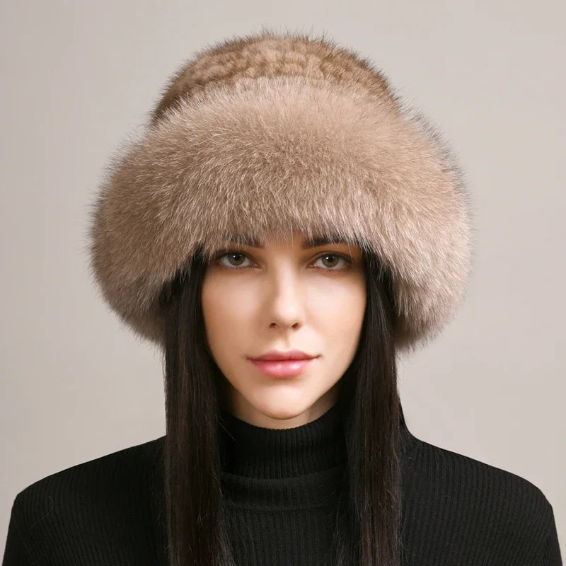 Cappello in vera pelliccia di visone per il calore invernale