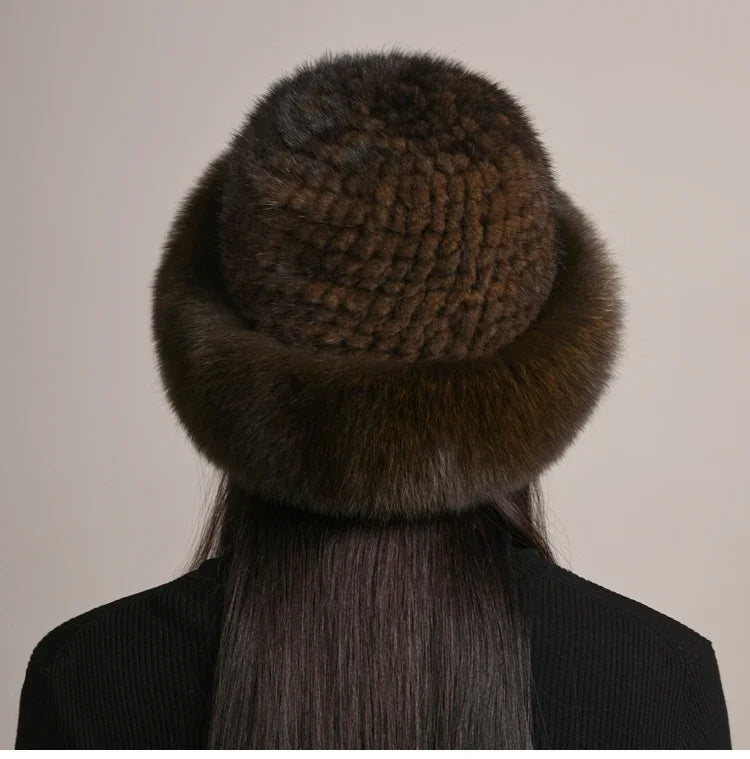 Cappello in vera pelliccia di visone per il calore invernale