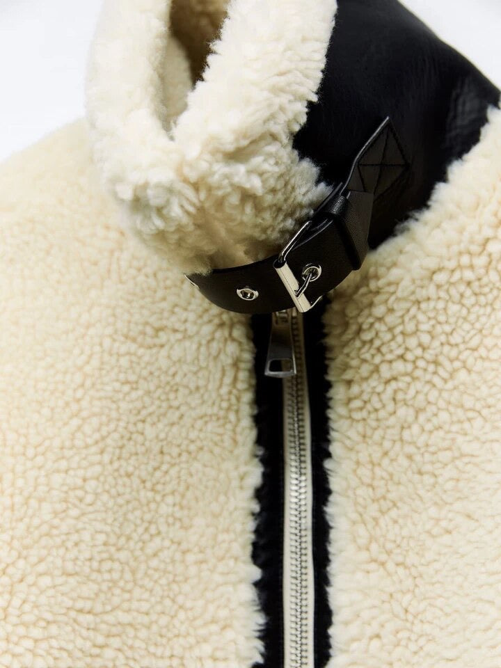 Giacca Teddy versatile per la moda moderna