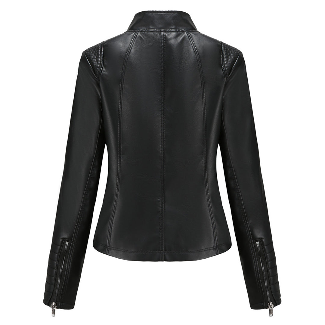 Giacca da moto chic edgy da donna per uno stile disinvolto