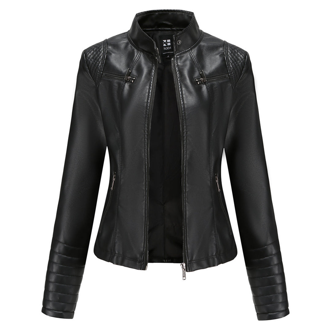 Giacca da moto chic edgy da donna per uno stile disinvolto