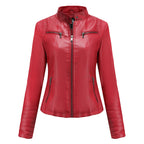 Giacca da moto chic edgy da donna per uno stile disinvolto